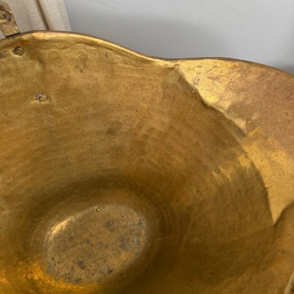 Vintage Hammered Brass Lion Head Coal Scuttle Bucket‎ Basket 19